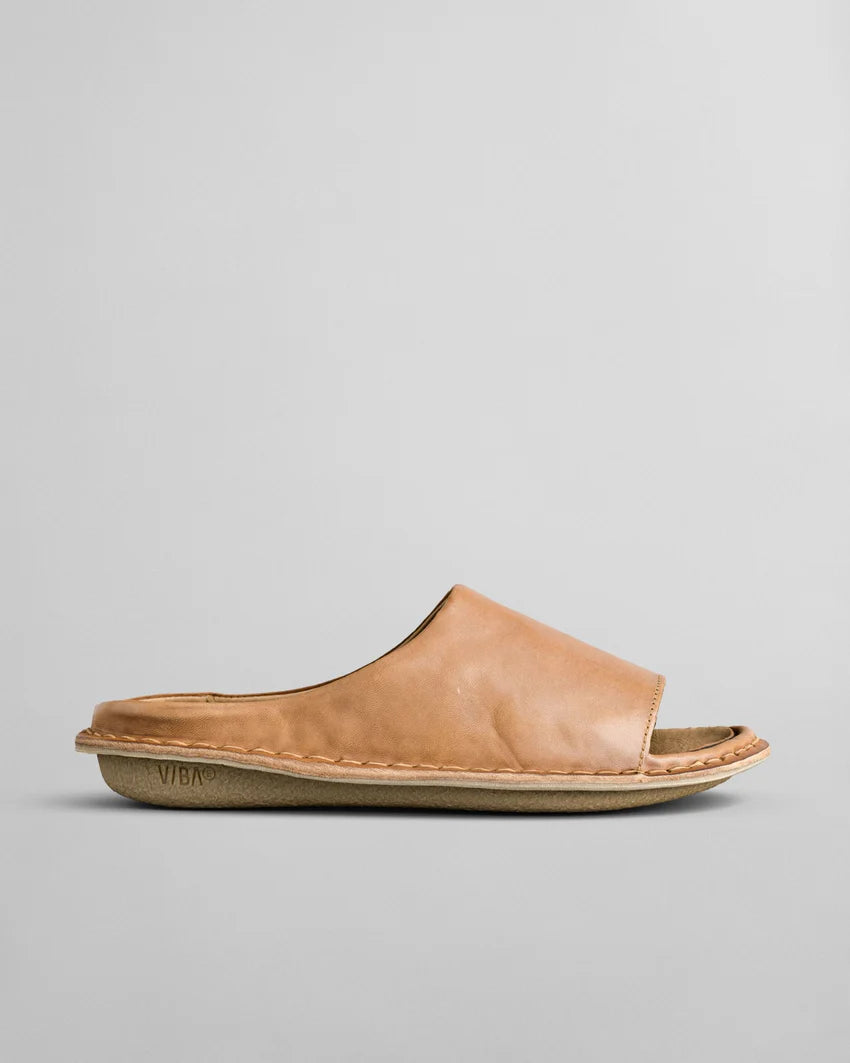 SAINT TROPEZ Leather Fawn Tan